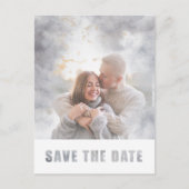 写真モダン文字オーバーレイ結婚式の日付を保存 案内ポストカード (正面)