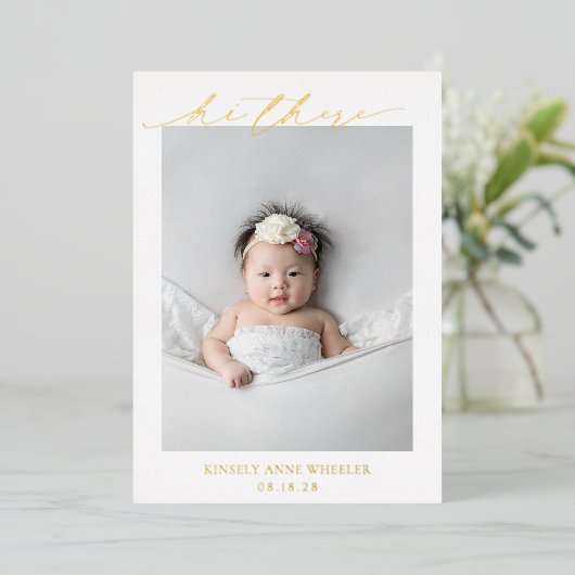 写真モダン誕生エレガントフォイル発表 箔招待状 (立ち正面)