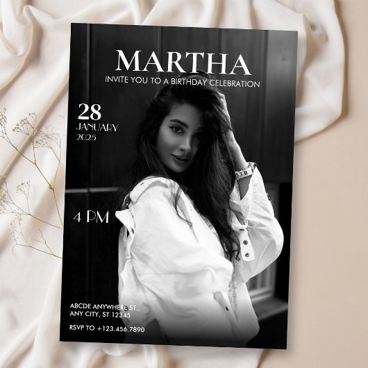 写真モダン雑誌の誕生日 招待状