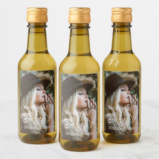 写真モダン30th誕生日パーティースクリプトカスタム ワインラベル (ボトル)