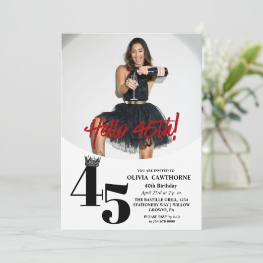 写真モダン45番目誕生日ホワイトブラック 招待状 (スタンド正面)