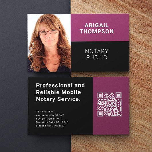 写真モダンQRコードピンクモバイル公証人 名刺