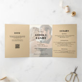 写真モダンrsvp詳細QRクリームブラック結婚ズ 三つ折り招待状 (内部)
