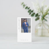 写真不動産仲介業者実在不動産コンサルタント名刺 名刺 (スタンド正面)