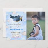 写真付き飛行機の誕生日招待状 招待状 (正面)