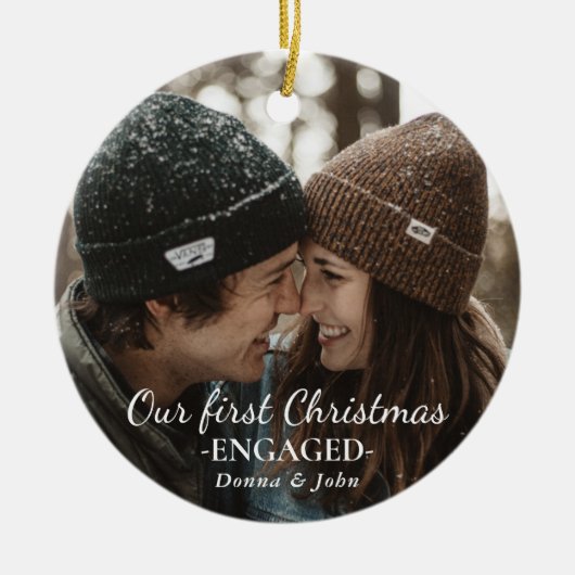 写真初めてのクリスマスス婚約したお洒落ト セラミックオーナメント (正面)