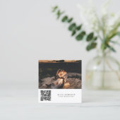 写真家の写真QRコードソーシャルメディア スクエア名刺 (スタンド正面)