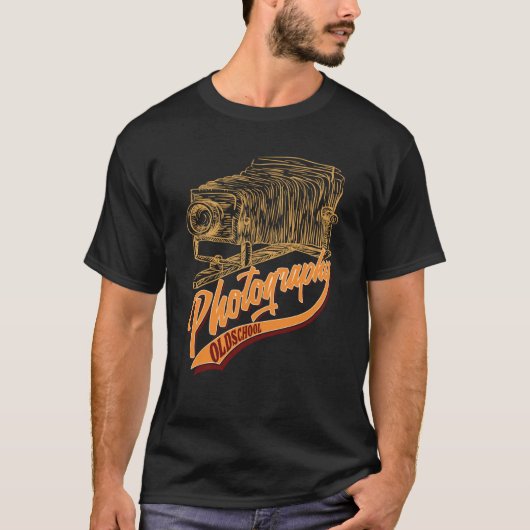 写真家の明るい写真家イラストレティ Tシャツ (正面)