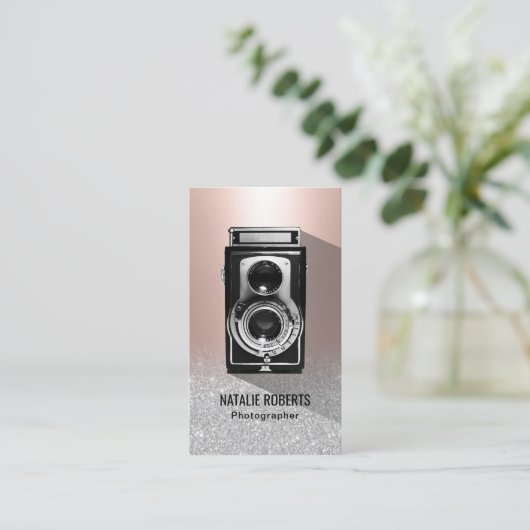 写真家カメラ赤面バラ金ゴールド撮影 名刺 (スタンド正面)