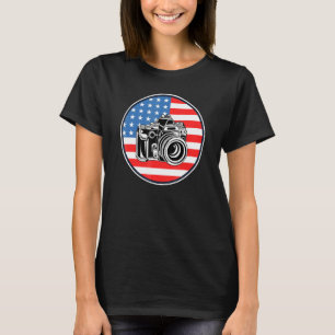 写真家愛国心あるアメリカ国旗4日 Tシャツ