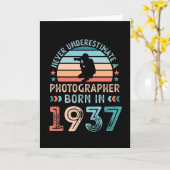 写真家生まれ1937 90th誕生日ギフト カード (黄色い花)