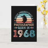 写真家生まれ1968 60th誕生日ギフト カード (黄色い花)