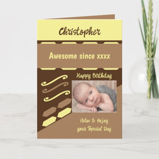 写真年名マイルストーンの誕生日ブラウンを追加 カード (正面)