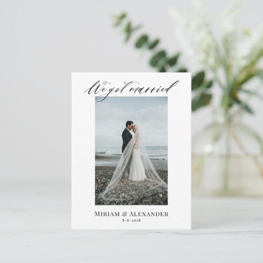 写真得Weの結婚した結婚発表はがき ポストカード (スタンド正面)