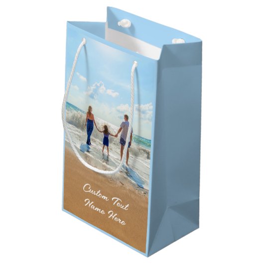 写真抱き枕とカスタム文字名 スモールペーパーバッグ (裏面アングル)