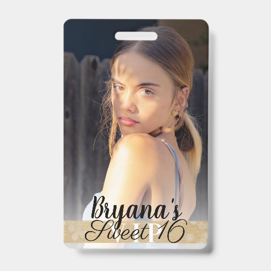 写真撮影金ゴールドVIPバースデーパーティーパス バッジ (正面)