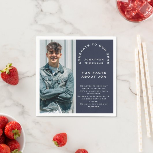 写真男性卒業2025パーティー海軍のおもしろい事実 スタンダードカクテルナプキン (インサイチュ)