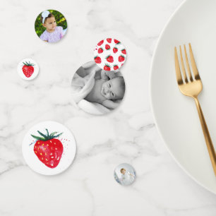 写真紙吹雪の最初の誕生日イチゴ コンフェッティ