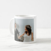 写真結婚モダンのスパーソナライズされたクリプト名 コーヒーマグカップ (正面左)