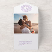 写真結婚RSVP付き葉の白い紫の オールインワン招待状 (外側)