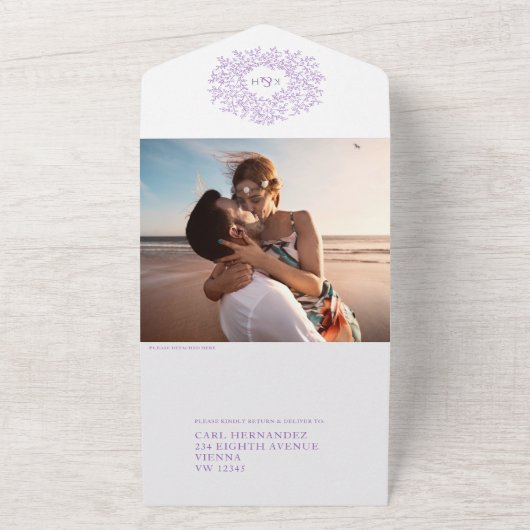 写真結婚RSVP付き葉の白い紫の オールインワン招待状 (外側)