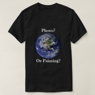 写真絵画か？平らな地球 Tシャツ
