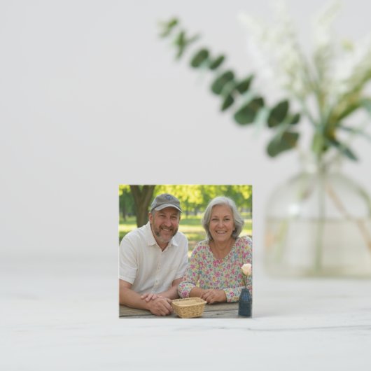 写真退職したのカスタマイズ追加 スクエア名刺 (スタンド正面)