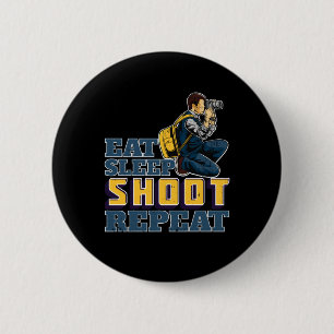 写真食べ者のSleep Shoot Repeat おもしろい Gift 缶バッジ