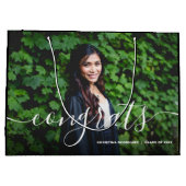 写真黒の卒業式おめでとう ラージペーパーバッグ (裏面)