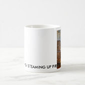 写真027、最初STの上で蒸気を発しているBALDWIN 1924… コーヒーマグカップ (中央)