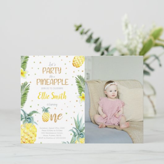 写真1st誕生日パイナップル誕生日招待状 招待状 (スタンド正面)