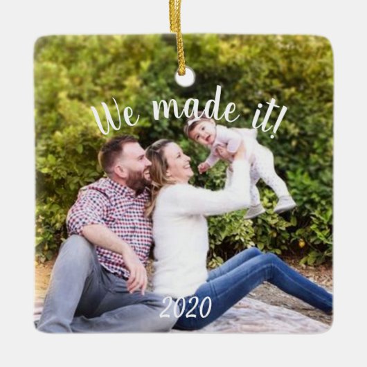 写真2020年のパンデミック セラミックオーナメント (正面)