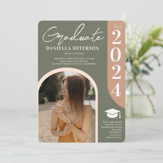 写真2023はっきりしたアーチグリーンピンク卒業 招待状 (スタンド正面)