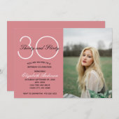 写真30歳の誕生日30ピンク気のあるそぶりをした誕生日 招待状 (正面/裏面)