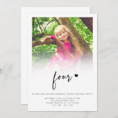 写真4歳の誕生日4人のハートかわいい素敵 招待状 (正面/裏面)