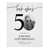 写真50th誕生日ウェルカムサイン | 誰が50歳か見て ポスター (正面)