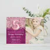 写真5thマゼンタピンクグリッター誕生日招待状 招待状 (スタンド正面)
