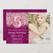 写真5thマゼンタピンクグリッター誕生日招待状 招待状 (正面/裏面)