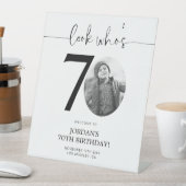 写真70th誕生日ウェルカムサイン | 誰の70歳か見て 台座サイン (インサイチュ)