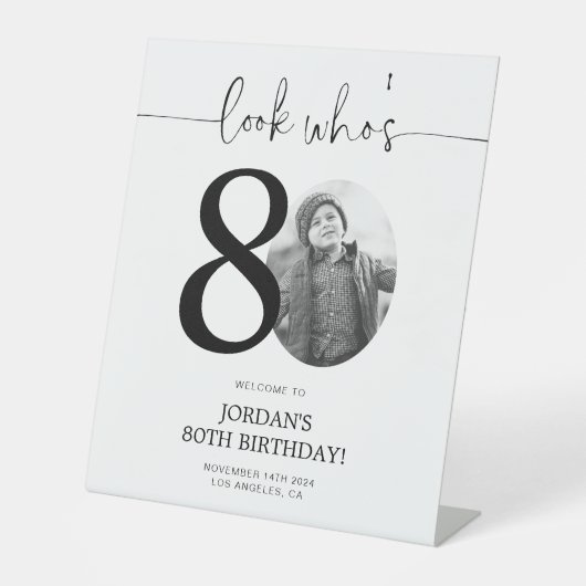 写真80th誕生日ウェルカムサイン | 誰の80か 台座サイン (正面)