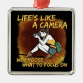 写真 – カメラフォトグラファーのような生活 メタルオーナメント (正面)