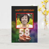 写真、ケーキとキャンドルと58誕生日を追加 カード (黄色い花)