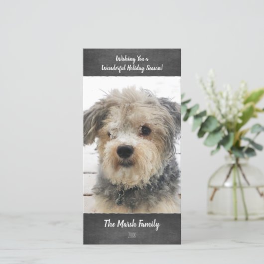 写真 – シンプルクリスマススクリプト付きChalkboard シーズンカード (スタンド正面)