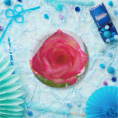 写真：バラの近くの紙プレート ペーパープレート (パーティー)