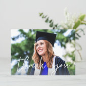 写真 卒業帽 白 感謝カード 招待状 (スタンド正面)