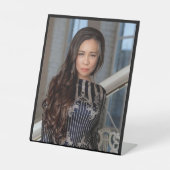 写真 台座サイン (正面)