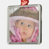 写真:小さな女の子 メタルオーナメント (左)