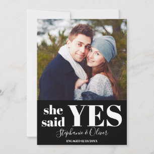 写真、彼女がYes婚約発表 招待状