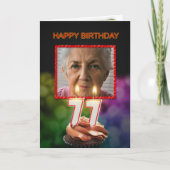 写真、蝋燭が付いている第77バースデー・カードを加えて下さい カード (正面)