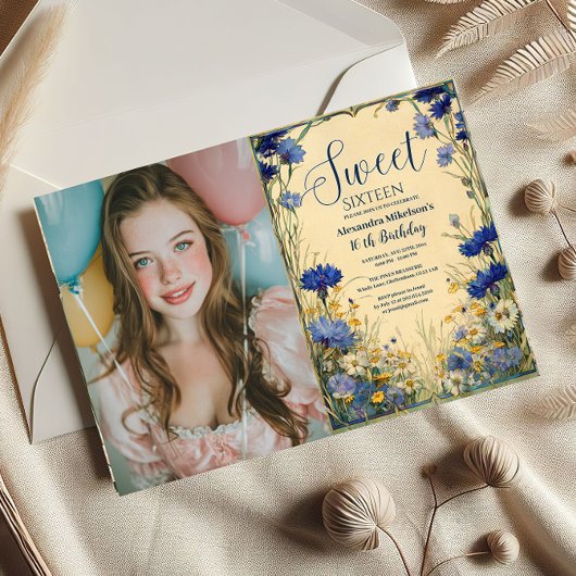 写真 青いコーンフラワー アートヌーボー スウィート16 招待状
